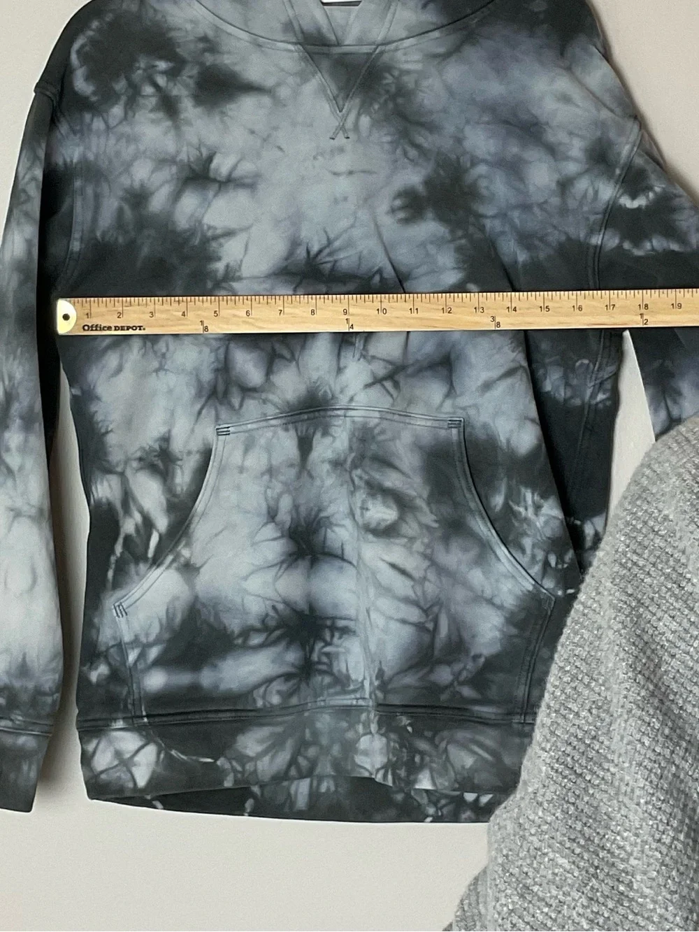 Lululemon All Yours Hoodie Earth Tie-Dye Collection Gray Athleisure Streetwear 6